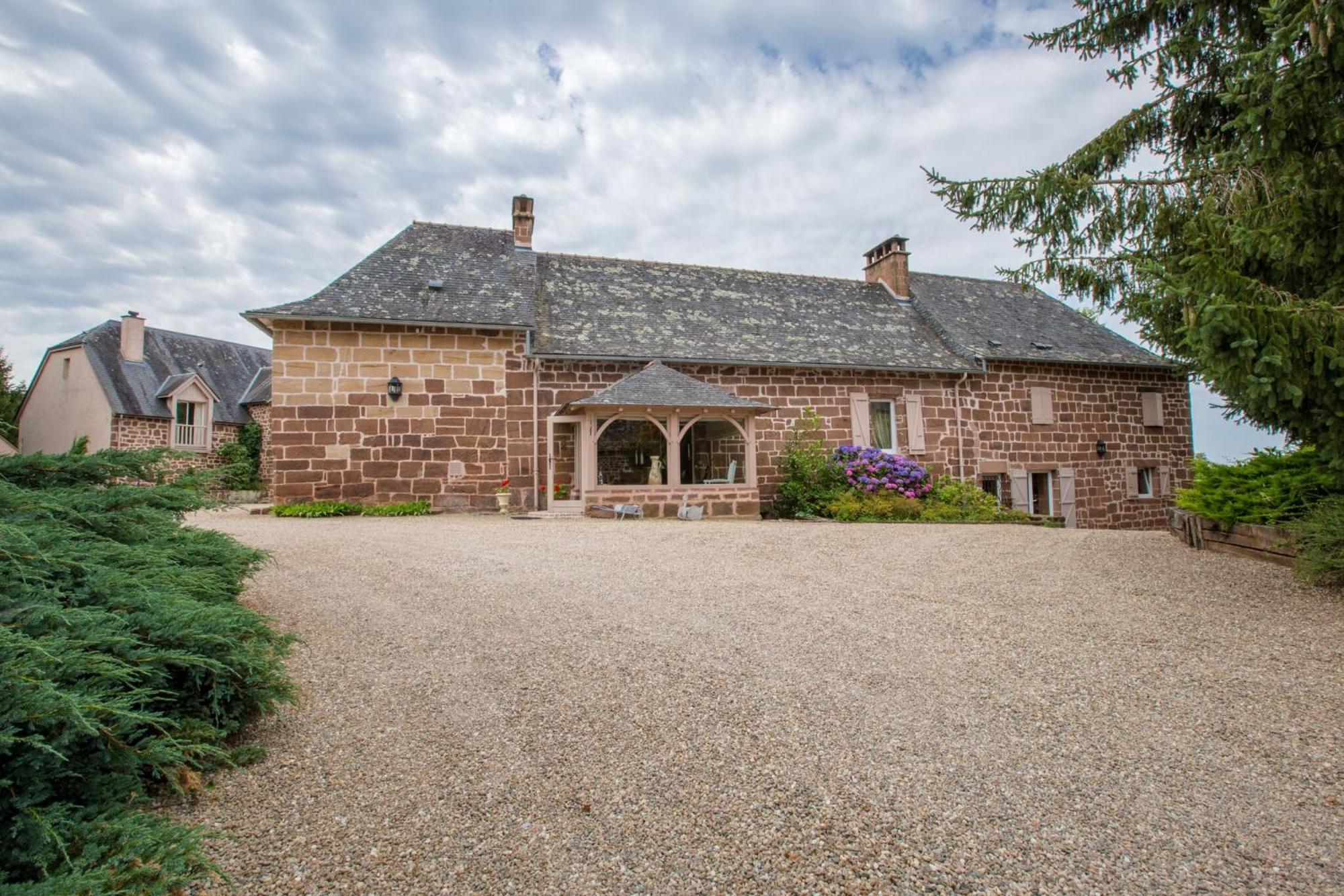 Le Clos De Rose Ussac Luaran gambar